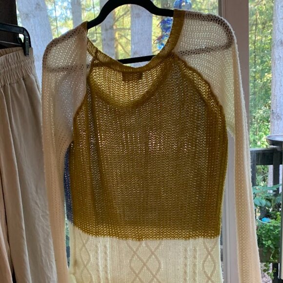 Fifty Street Lightweight Crew Knit Sweater - Size L - Picture 7 of 7